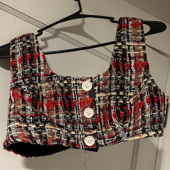 Forever 21 Tops - Forever 21 Red and Black Tweed Crop Top